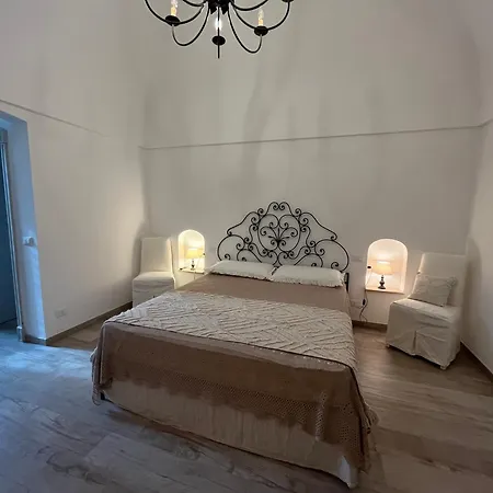 Dimora San Michele Affittacamere 4*