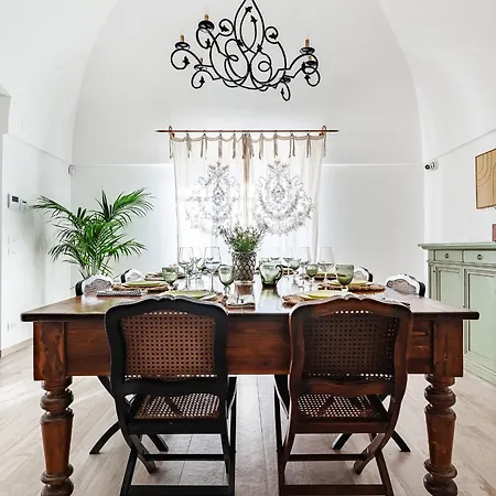 Dimora San Michele Affittacamere 4*